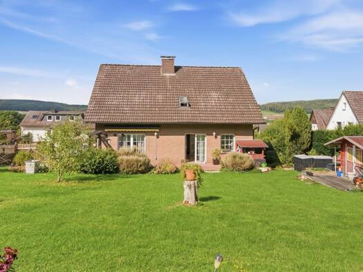Einfamilienhaus zum Kauf 469.000 € 6 Zimmer 170 m² 1.257 m² Grundstück Herste Bad Driburg 33014
