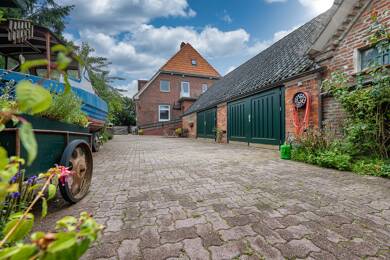 Mehrfamilienhaus zum Kauf 628.000 € 10 Zimmer 280 m² 5.147 m² Grundstück Grünendeich , Niederelbe 21720