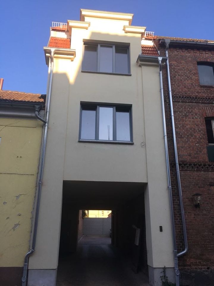 Wohnung zur Miete 581 € 2 Zimmer 89,4 m²<br/>Wohnfläche 1.<br/>Geschoss Unterbaustr. 2 Altentreptow Altentreptow 17087