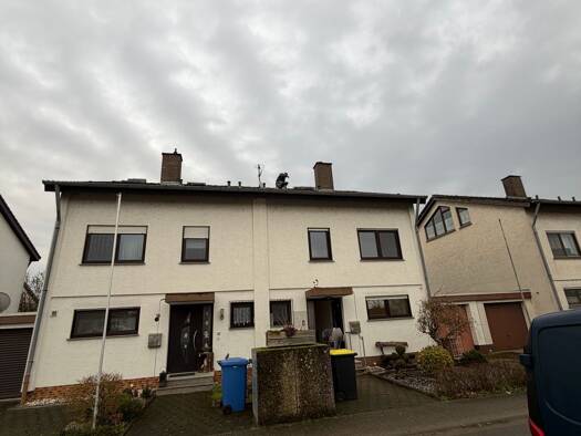 Doppelhaushälfte zur Miete 1.900 € 7 Zimmer 146 m² 330 m² Grundstück frei ab 01.03.2026 Am Stachelacker 20 Klein-Rohrheim Gernsheim 64579