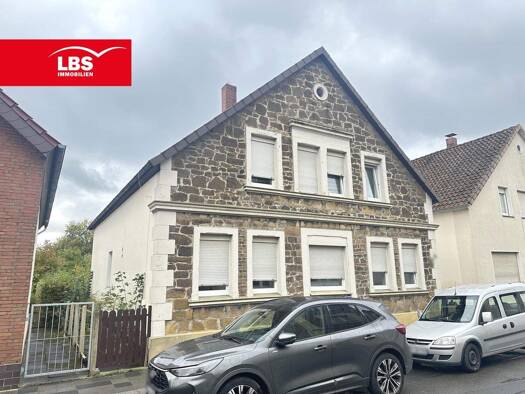 Einfamilienhaus zum Kauf 349.000 € 9 Zimmer 165 m² 790 m² Grundstück Schötmar Bad Salzuflen 32108