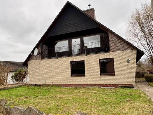 Mehrfamilienhaus zur Miete 1.390 € 6 Zimmer 153 m² frei ab sofort Büchen 21514