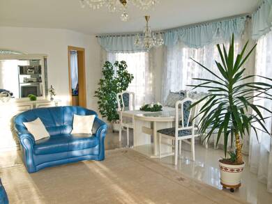 Mehrfamilienhaus zum Kauf 699.000 € 8 Zimmer 185 m² 400 m² Grundstück Spaichingen 78549