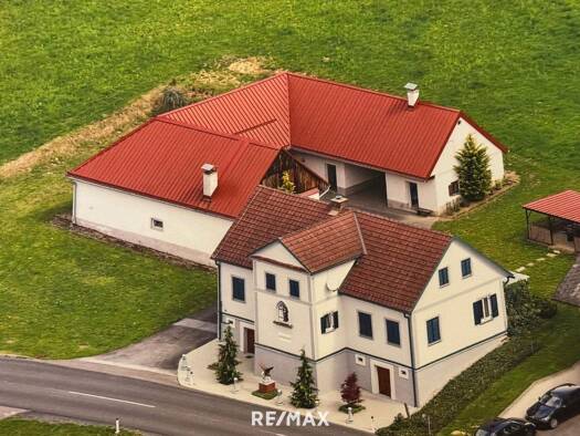 Einfamilienhaus zum Kauf 265.000 € 4 Zimmer 146 m² 5.331 m² Grundstück Tieschen 8355