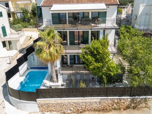 Villa zum Kauf 1.500.000 € 11 Zimmer 390 m² 347 m² Grundstück Žedno empty