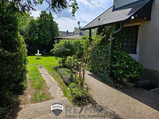 Einfamilienhaus zum Kauf 595.000 € 6 Zimmer 186 m² 569 m² Grundstück Baden 2500