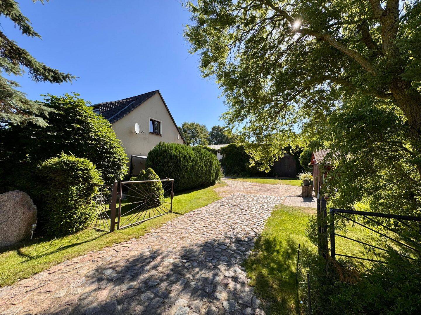 Mehrfamilienhaus zum Kauf - Mehr