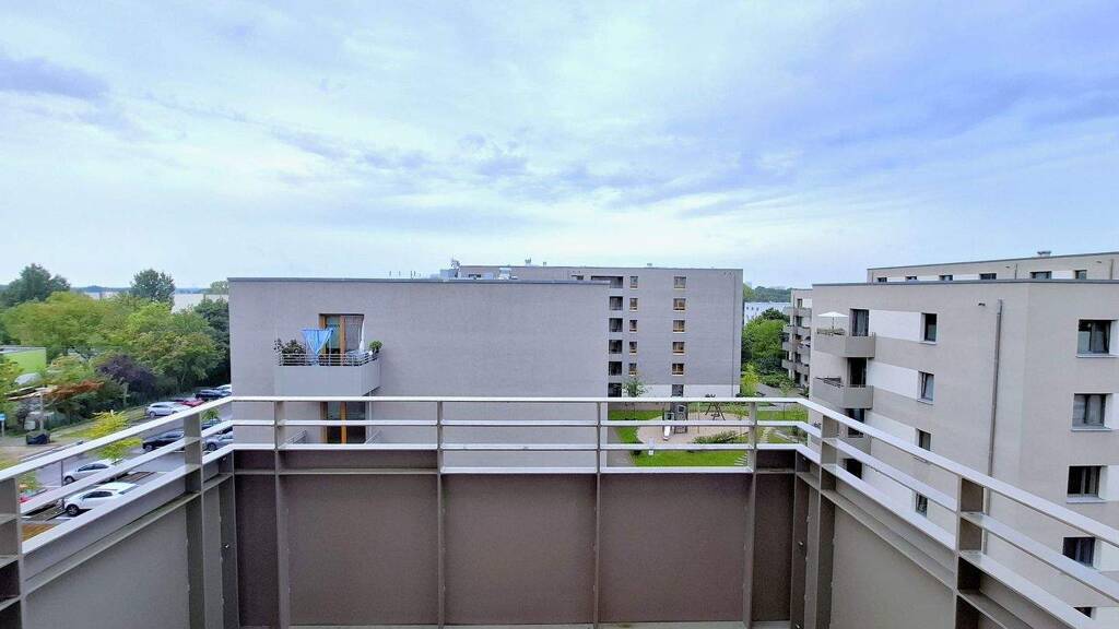 Wohnung zur Miete 955 € 2 Zimmer 54,8 m² 4. Geschoss Lion-Feuchtwanger-Straße 19C Kaulsdorf Berlin 12619