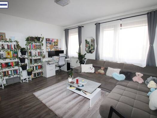 Einfamilienhaus zum Kauf 199.000 € 6 Zimmer 182 m² 656 m² Grundstück Sierndorf an der March 2264