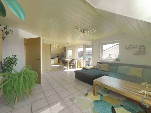 Mehrfamilienhaus zum Kauf 591.000 € 9 Zimmer 218 m² 618 m² Grundstück frei ab sofort Mögglingen 73563