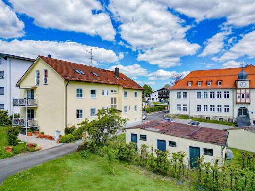 Gewerbeobjekt zum Kauf als Kapitalanlage geeignet 549.000 € 17 Zimmer 398,2 m² 1.358 m² Grundstück Spiegelau 94518