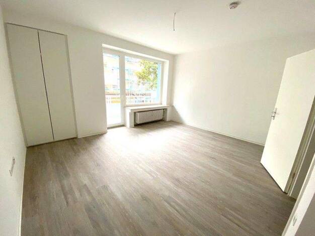 Wohnung zur Miete 800 € 2 Zimmer 59,3 m² 1. Geschoss frei ab 20.01.2026 Fürstenwall 130 Unterbilk Düsseldorf 40217