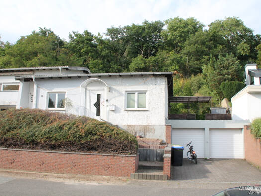 Einfamilienhaus zum Kauf provisionsfrei 285.000 € 6 Zimmer 163 m² 1.093 m² Grundstück frei ab sofort Buschweg 10 Ginnick Vettweiß 52391