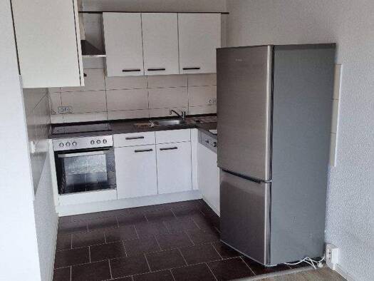 Wohnung zur Miete 480 € 4 Zimmer 97,7 m² Wolgograder Allee 32 Hutholz Hutholz 09123