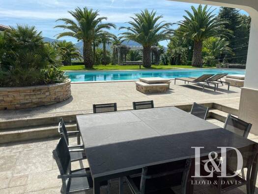 Einfamilienhaus zum Kauf 2.380.000 € 10 Zimmer 350 m² Mendi-Choko-Karrikatxar-Olhette Urrugne 64122