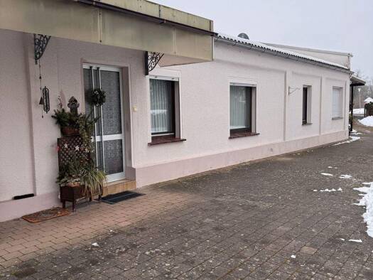 Einfamilienhaus zum Kauf 195.000 € 7 Zimmer 211 m² 1.394 m² Grundstück Bad Sooden-Allendorf 37242