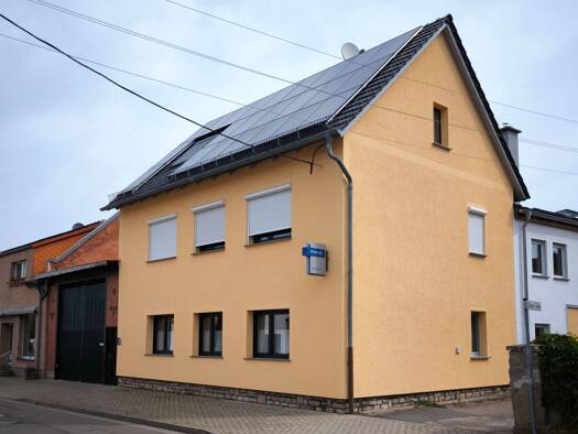 Einfamilienhaus zur Miete 1.540 € 6 Zimmer 177 m² frei ab 01.03.2026 Elxleben 99189