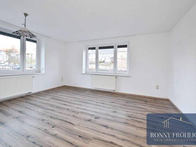 Wohnung zur Miete 369 € 2 Zimmer 65 m² EG frei ab 01.03.2026 Thum-Jahnsbach Thum 09419