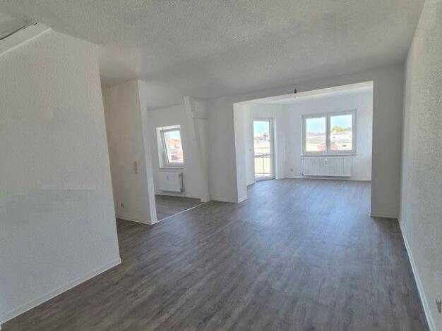 Wohnung zur Miete 477 € 2 Zimmer 62,8 m² frei ab 08.08.2026 Liebknechtstr. 32 Stadtfeld Ost Magdeburg 39108
