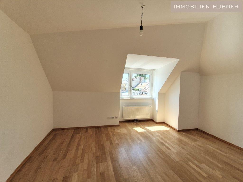 Wohnung zur Miete 2.169,11 € 4 Zimmer 85 m² 5. Geschoss frei ab sofort Wien 1080