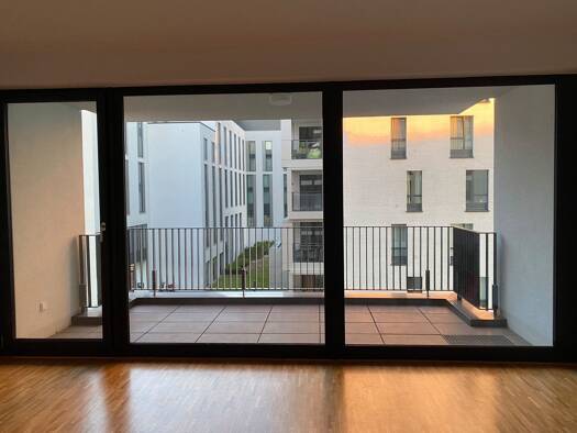 Wohnung zur Miete 1.360 € 2 Zimmer 71 m² Geschoss 3/7 frei ab 15.11.2026 Pempelfort Düsseldorf 40211