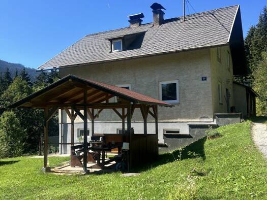 Einfamilienhaus zum Kauf 350.000 € 215 m² 6.016 m² Grundstück Feld am See 9544