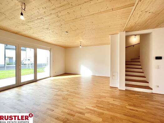 Reihenmittelhaus zur Miete 1.058 € 5 Zimmer 122,5 m² Ebreichsdorf 2442