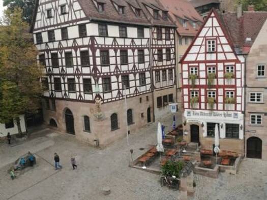 Wohnung zur Miete 750 € 2 Zimmer 60 m² 4. Geschoss frei ab 01.04.2026 Beim Tiergärtnertor 1 Sebald Nürnberg 90403