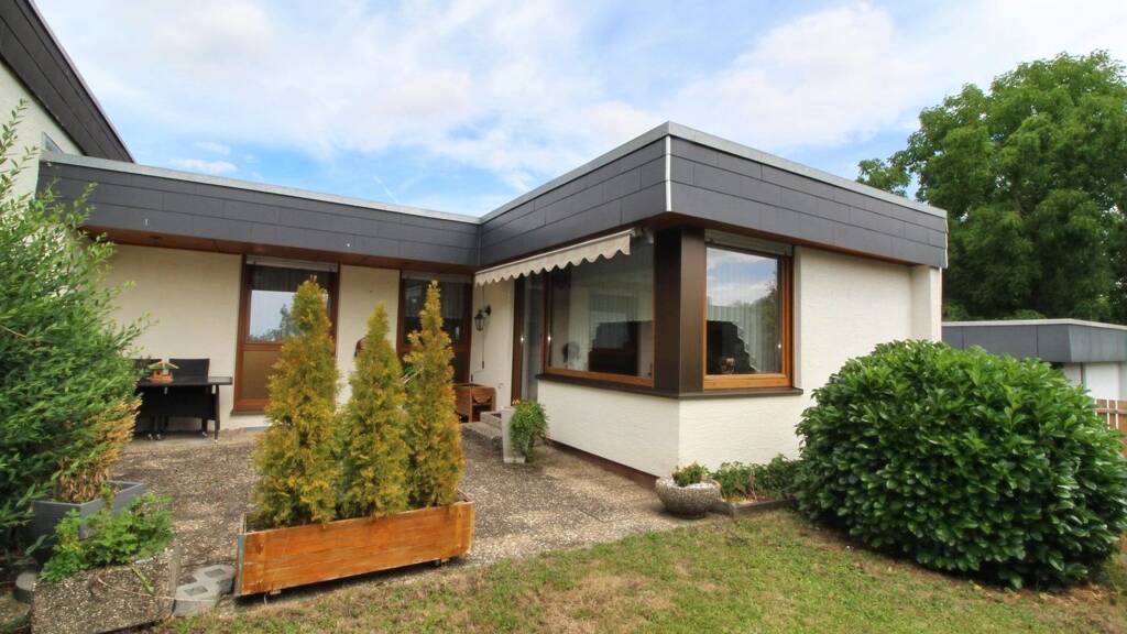 Reihenmittelhaus zum Kauf 270.000 € 5,5 Zimmer 100 m² 279 m² Grundstück Truchtelfingen Albstadt 72461