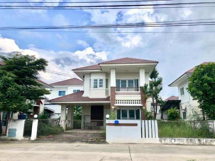 Villa zum Kauf 90.000 € 4 Zimmer 200 m²<br/>Wohnfläche 248 m²<br/>Grundstück Nakhonratchasima 30000