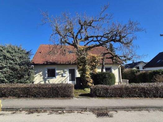 Einfamilienhaus zum Kauf 398.000 € 6 Zimmer 128 m² 579 m² Grundstück Nufringen 71154