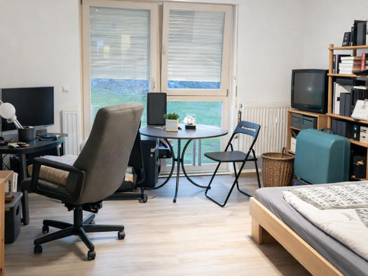 Studio zum Kauf 126.000 € 1 Zimmer 34 m² Eltingen Leonberg 71227