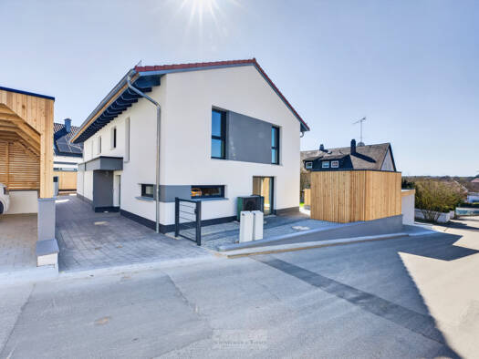 Doppelhaushälfte zum Kauf - Erstbezug provisionsfrei 569.000 € 5 Zimmer 129 m² 220 m² Grundstück Thalmassing Thalmassing 93107