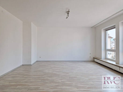 Wohnung zum Kauf 314.500 € 4 Zimmer 95 m² Freilassing 83395