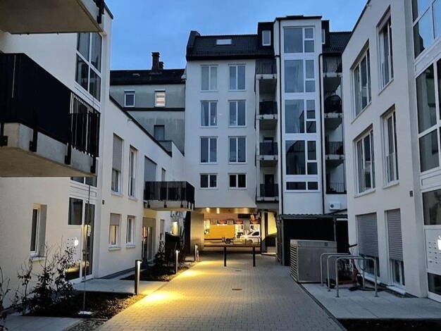 Wohnung zur Miete 800 € 2 Zimmer 50 m² 3. Geschoss frei ab 01.06.2026 Schweiggerstr. 9 Glockenhof Nürnberg 90478
