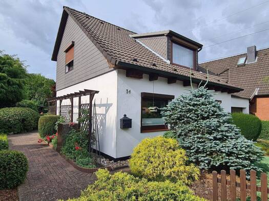 Haus zum Kauf 478.000 € 4 Zimmer 90 m² 827 m² Grundstück frei ab sofort Horn Hamburg 22119