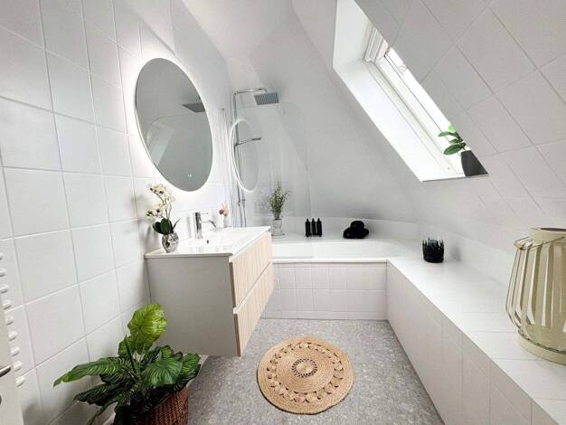 Wohnung zum Kauf provisionsfrei 299.000 € 4 Zimmer 75,9 m² 4. Geschoss Pragstr. Bad Cannstatt Stuttgart 70376