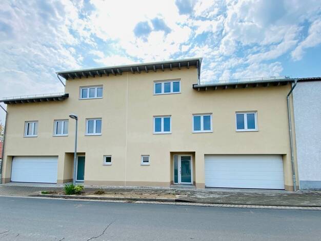 Doppelhaushälfte zum Kauf 450.000 € 4,5 Zimmer 152 m² 168 m² Grundstück frei ab 01.09.2026 Hallesche Straße 27 Lieskau Salzatal 06120