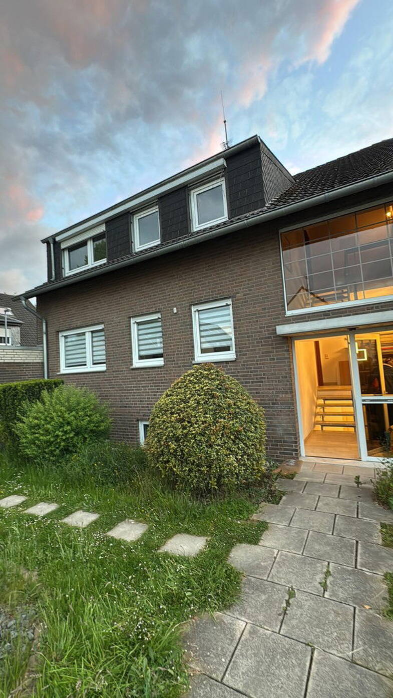 Wohnung zur Miete 1.090 € 3 Zimmer 100 m² 1. Geschoss Steinhausen Korschenbroich 41352