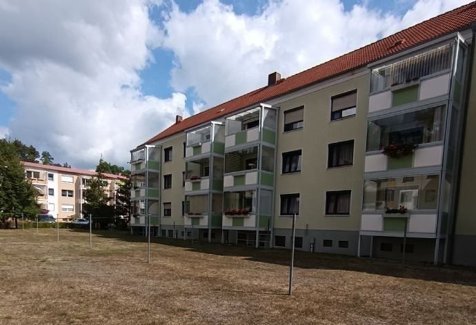 Wohnung zum Kauf 75.000 € 3 Zimmer 64 m²<br/>Wohnfläche 3.<br/>Geschoss Königsbrück Königsbrück 01936