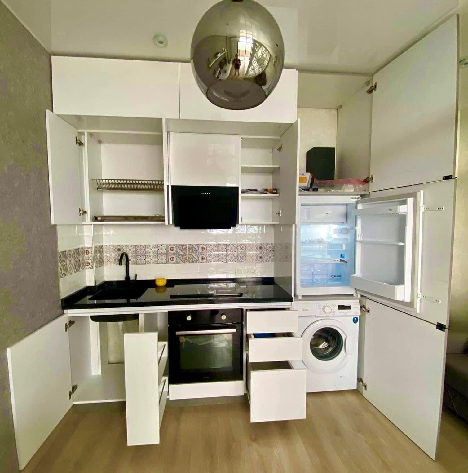 Studio zur Miete 680 € 1 Zimmer 35 m²<br/>Wohnfläche ab sofort<br/>Verfügbarkeit Rathaus Stuttgart 70173