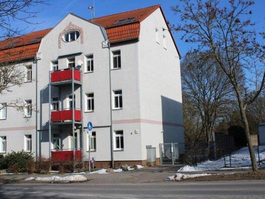 Mehrfamilienhaus zum Kauf als Kapitalanlage geeignet 1.350.000 € 594,5 m² 1.172 m² Grundstück Bernau 16321