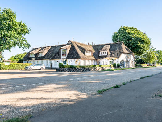 Restaurant zum Kauf 975.000 € 4.319 m² Grundstück Holzbunge 24361