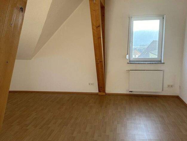 Wohnung zur Miete 820 € 2 Zimmer 105 m² 1. Geschoss frei ab 01.03.2026 Kirchstraße 2 Bischmisheim 66132