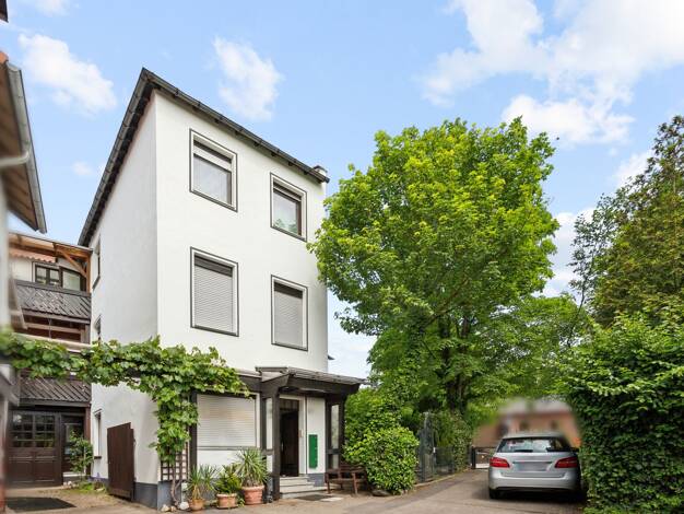 Mehrfamilienhaus zum Kauf 415.000 € 10 Zimmer 269 m² 391 m² Grundstück Neuwied 56564
