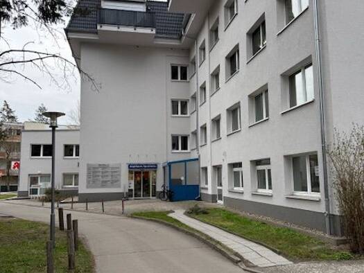 Bürofläche zur Miete provisionsfrei 11 € 7 Zimmer 189 m² Bürofläche Wildeberstraße Am Stern Potsdam 14480