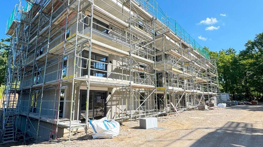 Wohnung zum Kauf - Erstbezug provisionsfrei 536.030 € 3 Zimmer 97,5 m² 4. Geschoss frei ab sofort Klotzsche Dresden 01109