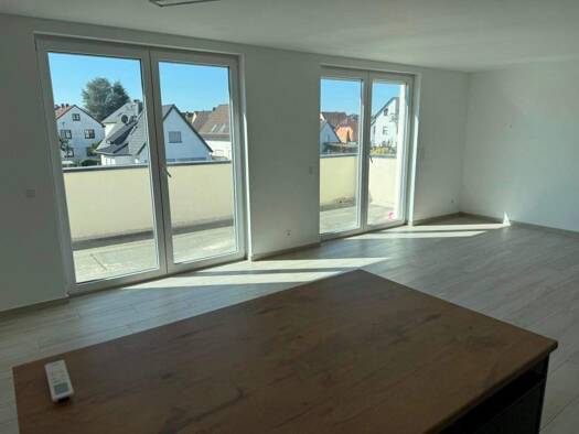 Wohnung zur Miete 1.575 € 4 Zimmer 115 m² 1. Geschoss frei ab sofort Klein-Krotzenburg Hainburg 63512