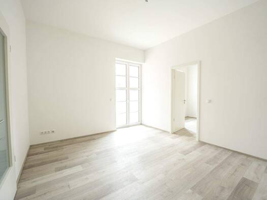 Wohnung zur Miete 1.224 € 4 Zimmer 102 m² frei ab sofort Leipziger Straße 199 Frankfurt Frankfurt (Oder) 15230