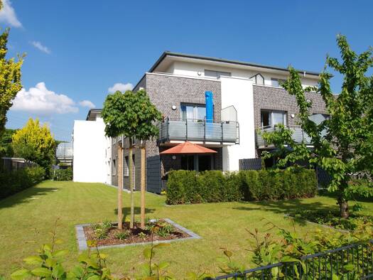 Wohnung zur Miete 770 € 3 Zimmer 82,8 m² EG frei ab 01.10.2026 Große Schulstraße 36 Hellern Osnabrück 49078